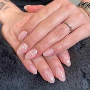 Nageldesign - Nagelstudio Greta Reich Kropp